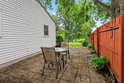 2207 Homecrest Avenue, Kalamazoo, MI 49001 - Photo 15