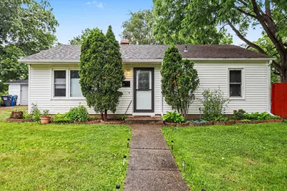 2207 Homecrest Avenue, Kalamazoo, MI 49001 - Photo 1