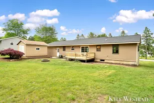 1689 Slater St, Dorr, MI 49323 - Photo 29
