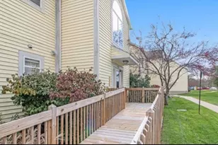 2233 S Huron Pkwy, Ann Arbor, MI 48104 - Photo 17