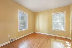 614 Fairview Ave, Kalamazoo, MI 49008 - Photo 11