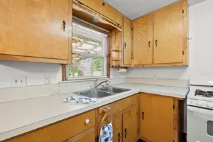 4445 Sassafras Ln, Battle Creek, MI 49017 - Photo 21