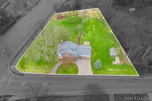 6387 Cascade Rd SE, Grand Rapids, MI 49546 - Photo 5