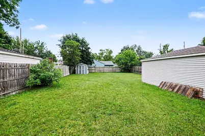 1262 NE Beechwood Street NE, Grand Rapids, MI 49505 - Photo 21