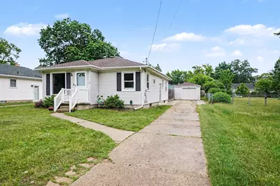 1262 Beechwood Street NE, Grand Rapids, MI 49505 - Photo 1