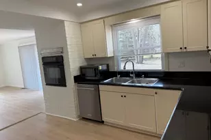 30475 Birchway Dr, Franklin, MI 48025 - Photo 7