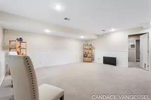 699 Sun Chase Dr, Holland, MI 49424 - Photo 33