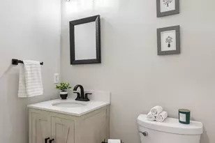 699 Sun Chase Dr, Holland, MI 49424 - Photo 17