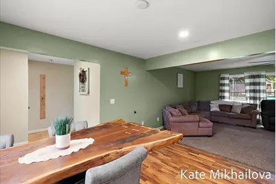 1249 Chalmers Drive, Battle Creek, MI 49015 - Photo 9