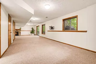 337 Horseshoe Court, Plainwell, MI 49080 - Photo 17