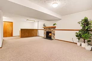 337 Horseshoe Ct, Plainwell, MI 49080 - Photo 15