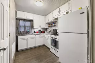 428 Fernando St NE, Grand Rapids, MI 49505 - Photo 3