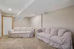 3053 Burritt St NW, Grand Rapids, MI 49504 - Photo 15