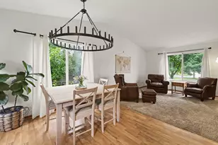 3053 Burritt St NW, Grand Rapids, MI 49504 - Photo 7
