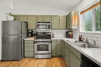 3053 Burritt Street NW, Grand Rapids, MI 49504 - Photo 3