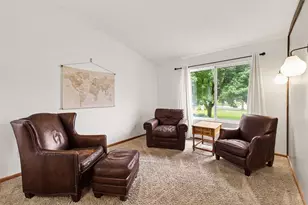 3053 Burritt St NW, Grand Rapids, MI 49504 - Photo 5
