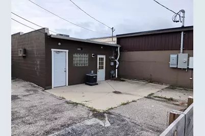 126 & 128 S Main Street, Scottville, MI 49454 - Photo 37