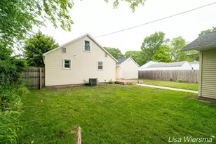 2357 Crozier Ave, Muskegon, MI 49441 - Photo 39