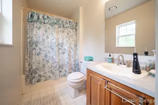 2670 Grand River Dr NE, Grand Rapids, MI 49525 - Photo 23