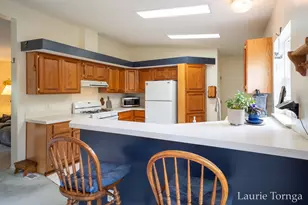 2670 Grand River Dr NE, Grand Rapids, MI 49525 - Photo 9
