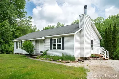 2670 Grand River Drive NE, Grand Rapids, MI 49525 - Photo 3