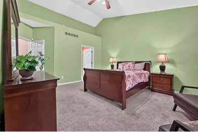 24381 Elmhurst Avenue, Farmington Hills, MI 48336 - Photo 21