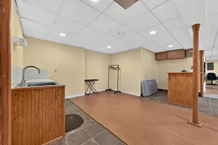 24381 Elmhurst Ave, Farmington Hills, MI 48336 - Photo 35