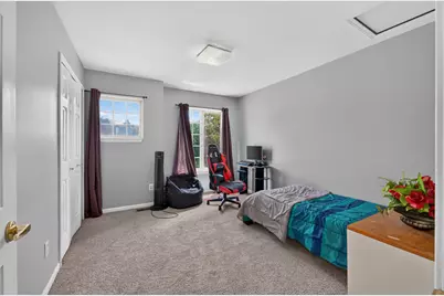 24381 Elmhurst Avenue, Farmington Hills, MI 48336 - Photo 31
