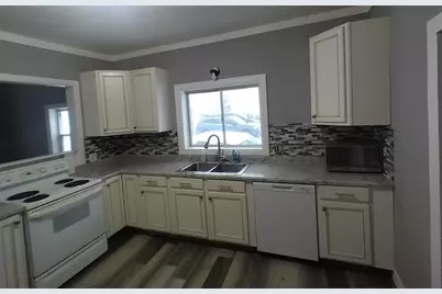 303 Rathburn, Howard City, MI 49329 - Photo 7