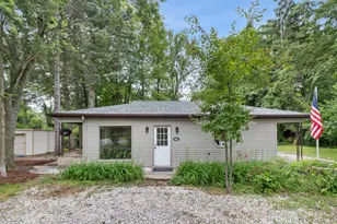 1030 Harding St NW, Grand Rapids, MI 49544 - Photo 21