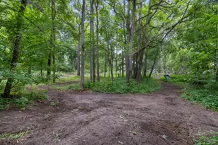 1030 Harding St NW, Grand Rapids, MI 49544 - Photo 3