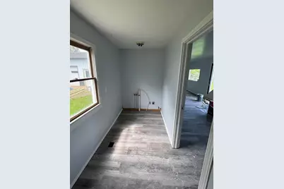 327 N Robinson Street, Schoolcraft, MI 49087 - Photo 13