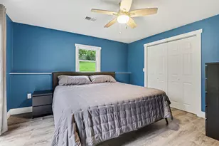 1725 Kreft St NE, Grand Rapids, MI 49525 - Photo 17