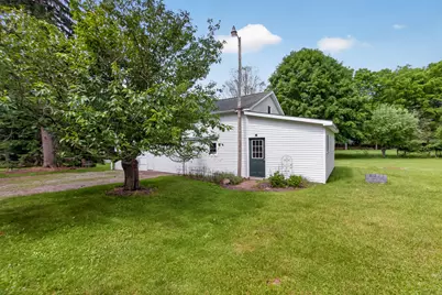 1123 N Clark Street, Albion, MI 49224 - Photo 43