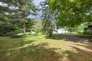 1123 N Clark St, Albion, MI 49224 - Photo 63