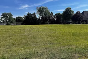 6 Wheatland Dr, Tecumseh, MI 49286 - Photo 1