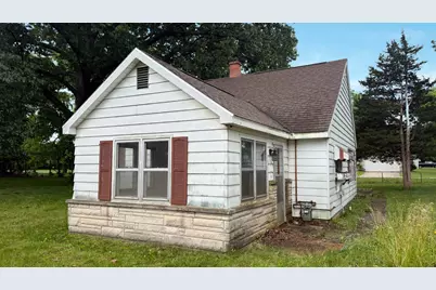 301 McMaster Street, Dowagiac, MI 49047 - Photo 13