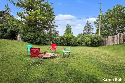 1827 Rowland Avenue SE, Grand Rapids, MI 49546 - Photo 23