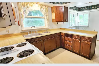 2100 Newcosta Avenue, Newaygo, MI 49337 - Photo 5