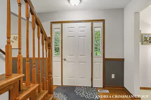 15213 Meadowwood Dr, Grand Haven, MI 49417 - Photo 9