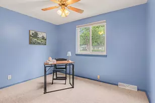 4818 Kittery Dr NW, Comstock Park, MI 49321 - Photo 17