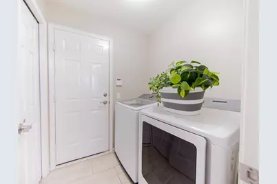 7803 Hampton Court, Ypsilanti, MI 48197 - Photo 11