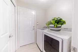 7803 Hampton Ct, Ypsilanti, MI 48197 - Photo 11