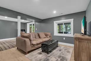 10911 Woodbrook Dr, Cement City, MI 49233 - Photo 17