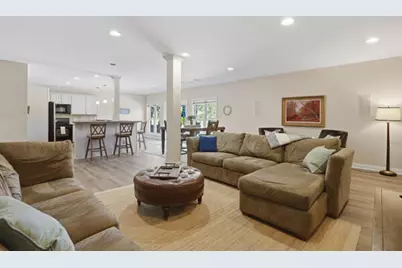 5693 Strawberry Circle, Commerce Township, MI 48382 - Photo 31