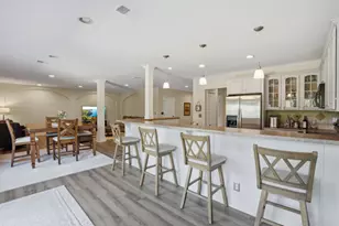 5693 Strawberry Cir, Commerce Township, MI 48382 - Photo 33