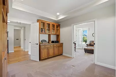 5693 Strawberry Circle, Commerce Township, MI 48382 - Photo 19