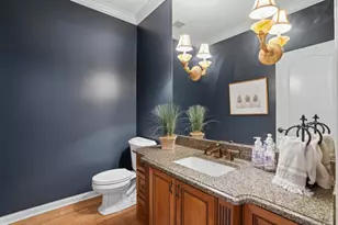 5693 Strawberry Cir, Commerce Township, MI 48382 - Photo 15