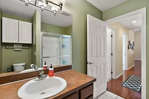 2960 Bentbrooke Dr, Holland, MI 49424 - Photo 23