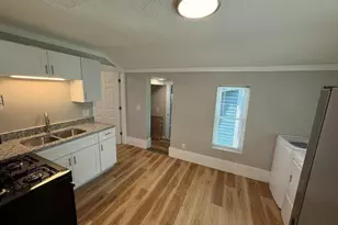 1088 Kenneth St, Muskegon, MI 49442 - Photo 9